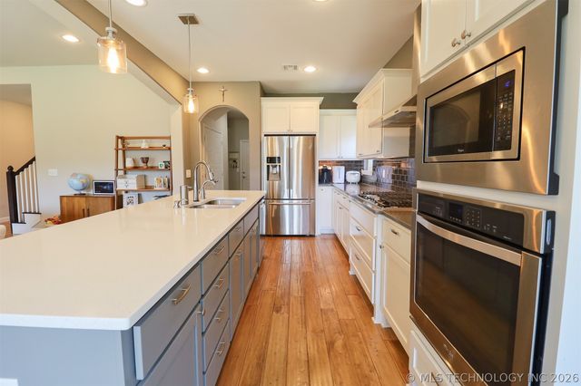 1609 E Pasadena Street, Broken Arrow, OK 74011