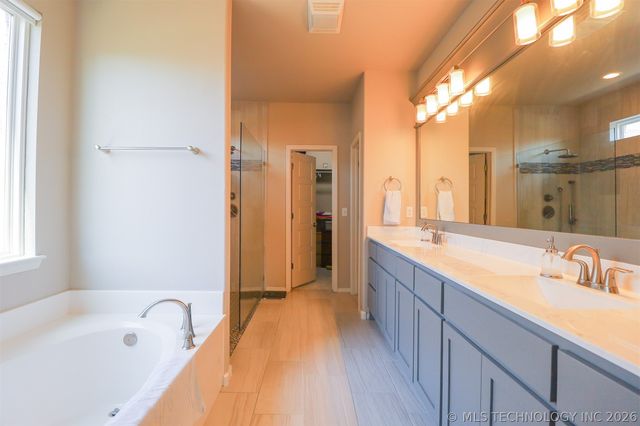 1609 E Pasadena Street, Broken Arrow, OK 74011