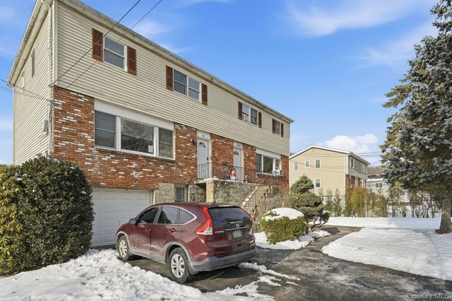 55 Leroy Avenue, Valhalla, NY 10595