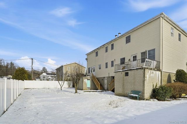 55 Leroy Avenue, Valhalla, NY 10595