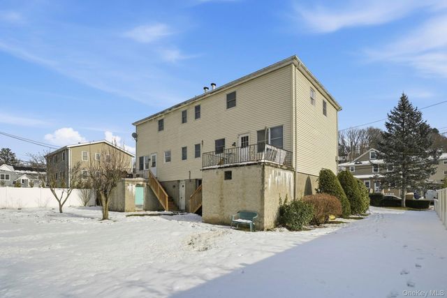 55 Leroy Avenue, Valhalla, NY 10595