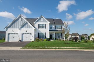 420 PARKSIDE WAY, Lititz, PA 17543