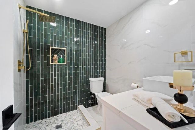 3065 Fairview Drive, Vista, CA 92084