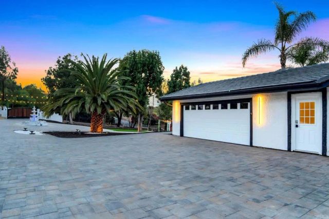 3065 Fairview Drive, Vista, CA 92084