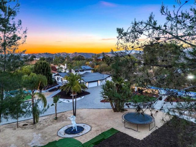 3065 Fairview Drive, Vista, CA 92084