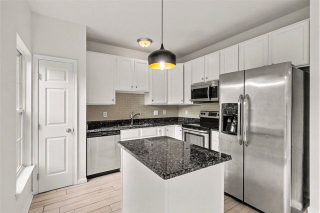663 Huffine Manor Cir, Franklin, TN 37067
