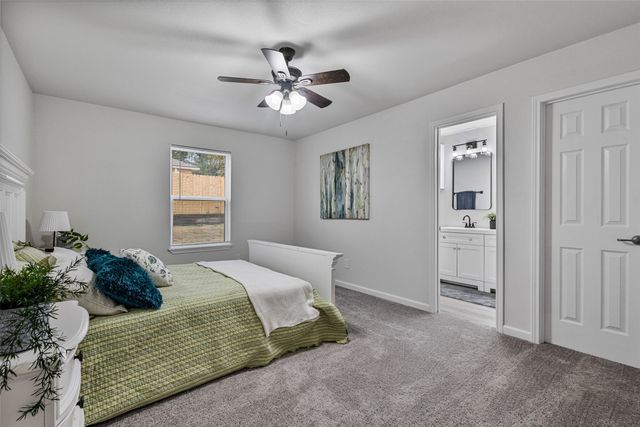 1009 N Barrett Avenue, Denison, TX 75020