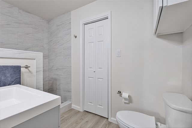 1009 N Barrett Avenue, Denison, TX 75020