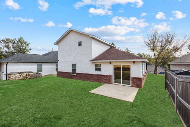 1009 N Barrett Avenue, Denison, TX 75020