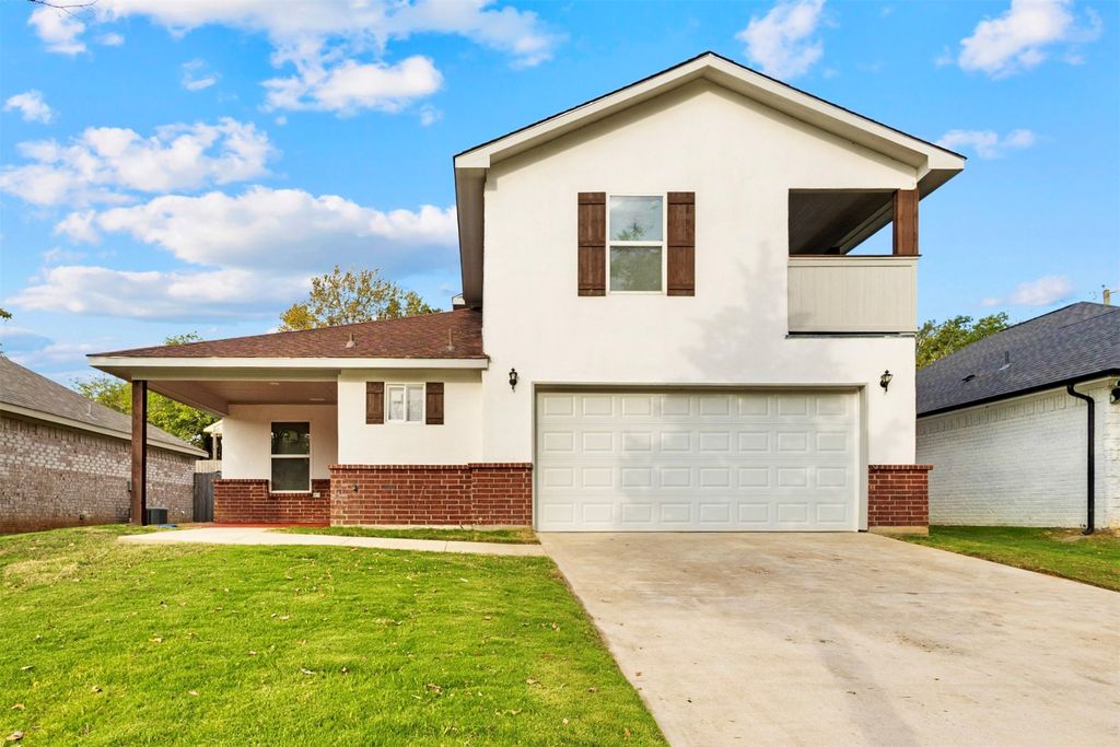 1009 N Barrett Avenue, Denison, TX 75020