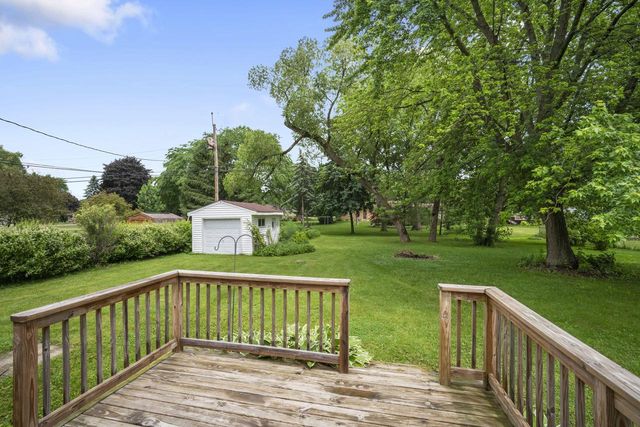7450 S Quincy AVENUE, Oak Creek, WI 53154
