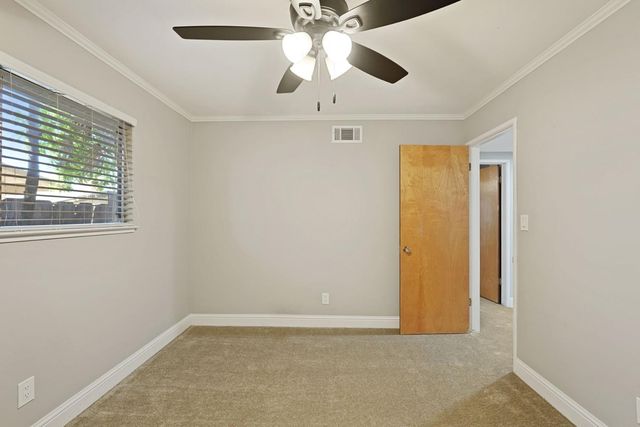 1711 W Tokay St, Lodi, CA 95242