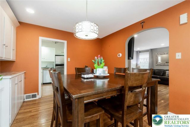 2415 West Tremont Street, Allentown City, PA 18104