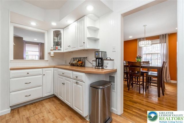 2415 West Tremont Street, Allentown City, PA 18104
