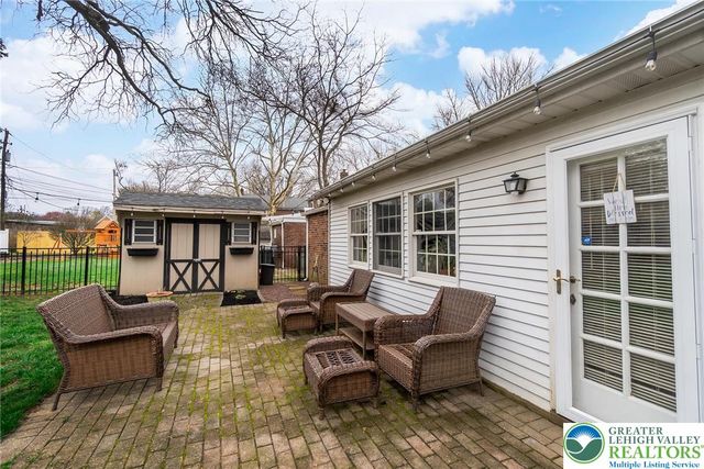 2415 West Tremont Street, Allentown City, PA 18104
