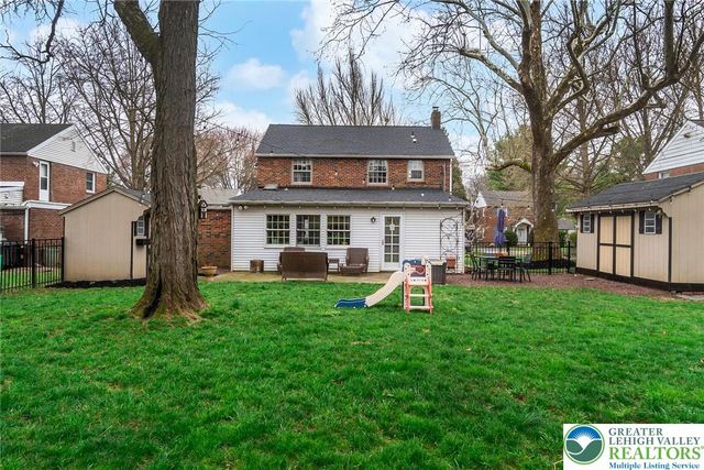 2415 West Tremont Street, Allentown City, PA 18104