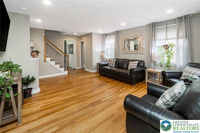 2415 West Tremont Street, Allentown City, PA 18104