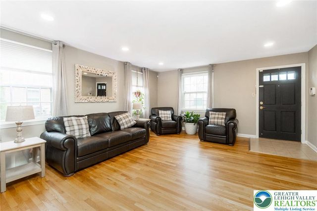2415 West Tremont Street, Allentown City, PA 18104