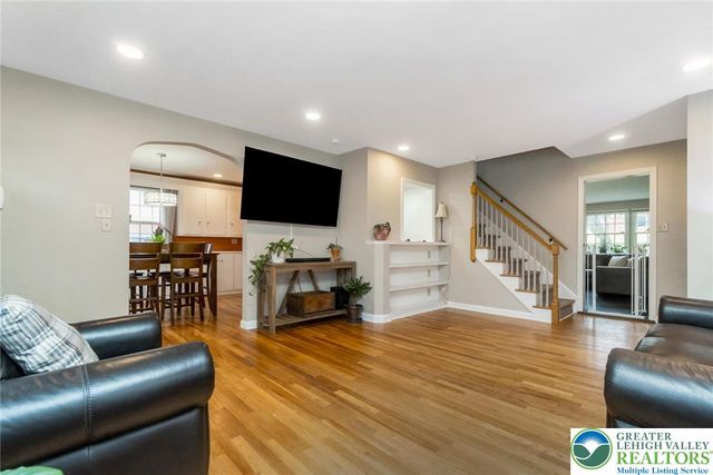 2415 West Tremont Street, Allentown City, PA 18104
