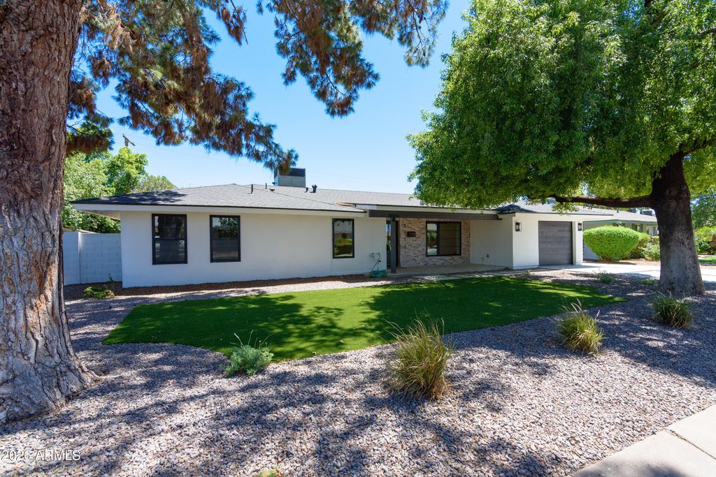 1117 W VERMONT Avenue, Phoenix, AZ 85013 — exterior
