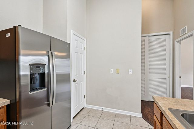 2200 MARSH HAWK Lane 113, Fleming Island, FL 32003