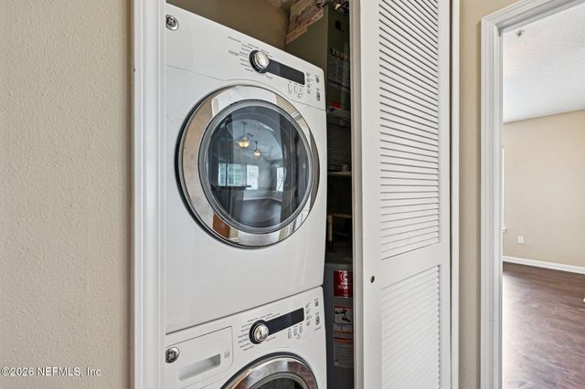 2200 MARSH HAWK Lane 113, Fleming Island, FL 32003