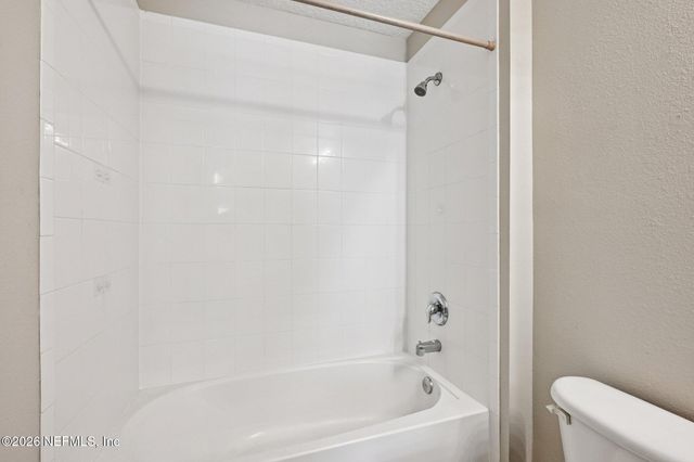 2200 MARSH HAWK Lane 113, Fleming Island, FL 32003