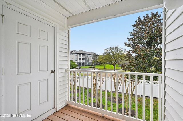 2200 MARSH HAWK Lane 113, Fleming Island, FL 32003