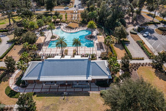 2200 MARSH HAWK Lane 113, Fleming Island, FL 32003
