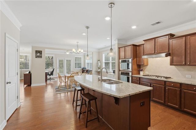 625 Camden Park Place, Alpharetta, GA 30004