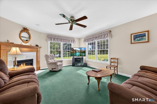 13 High Field Lane, Chester, CT 06412
