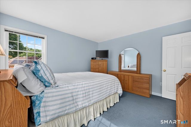 13 High Field Lane, Chester, CT 06412
