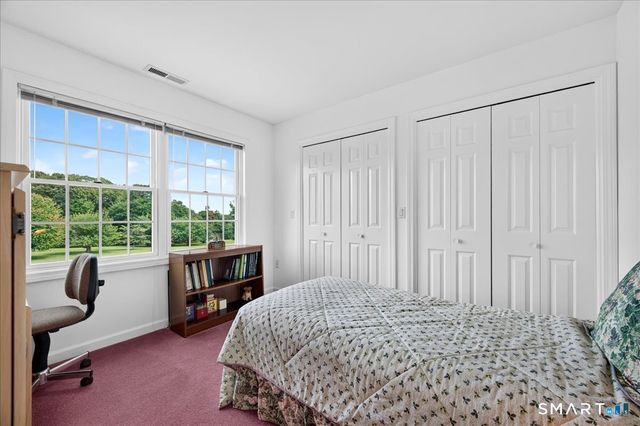 13 High Field Lane, Chester, CT 06412