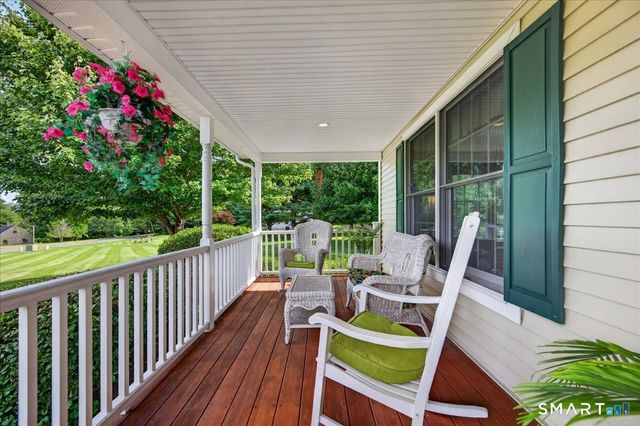 13 High Field Lane, Chester, CT 06412