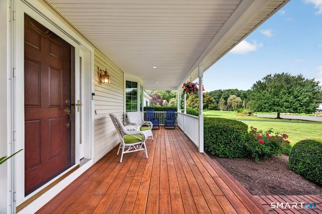 13 High Field Lane, Chester, CT 06412