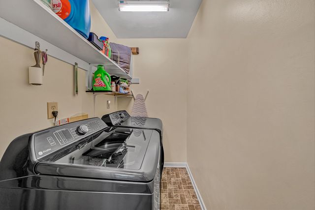 6912 Buck Crossing DR, Roanoke, VA 24018