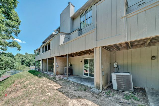 6912 Buck Crossing DR, Roanoke, VA 24018