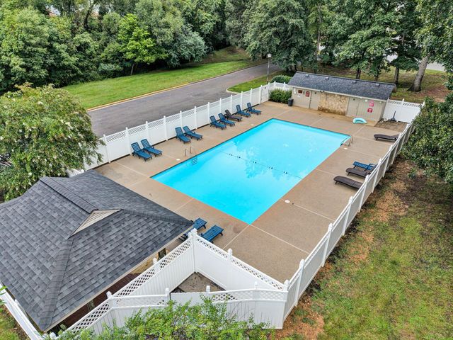 6912 Buck Crossing DR, Roanoke, VA 24018