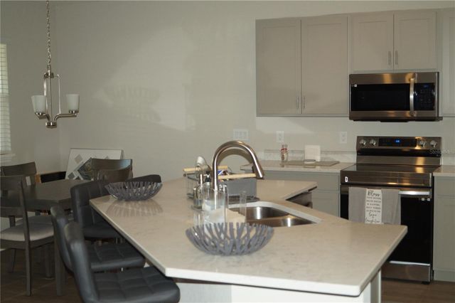 2507 MATTERHORN TRAIL, Davenport, FL 33837