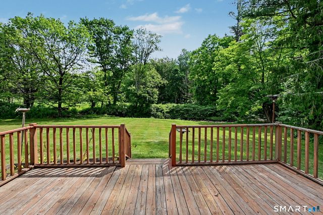 9 Old State Road 3, Oxford, CT 06478