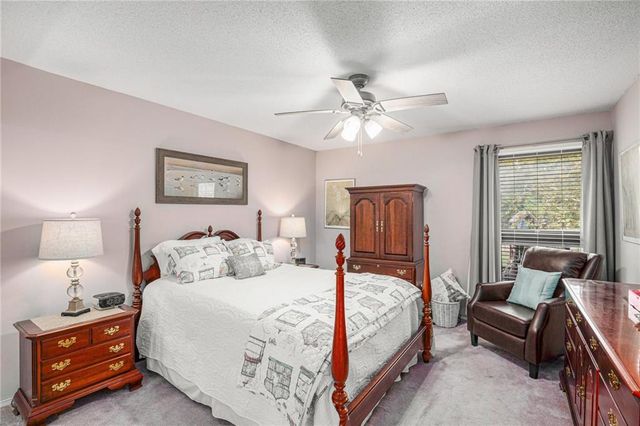 12782 W 108th Terrace W, Overland Park, KS 66210