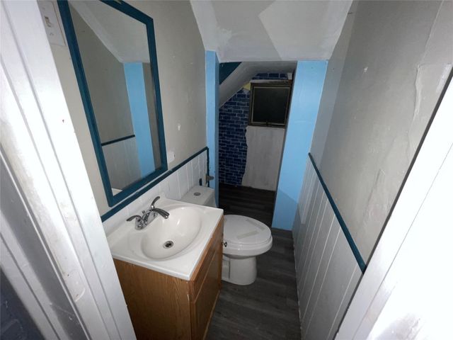 452-454 E 9TH Street, Erie, PA 16503