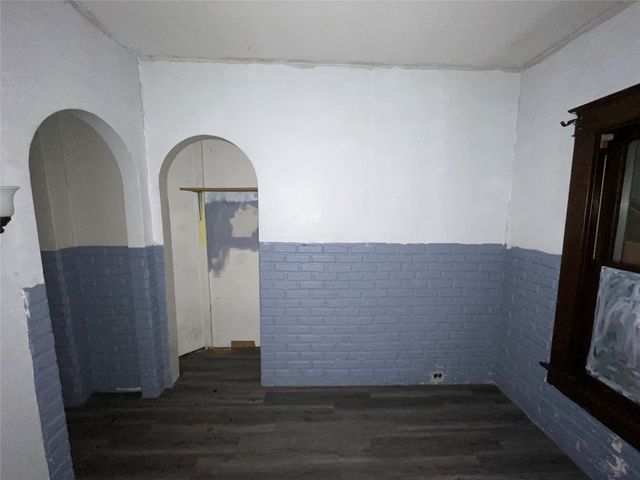 452-454 E 9TH Street, Erie, PA 16503