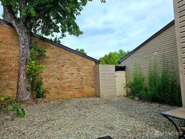 19 Sheffield Court, East Brunswick, NJ 08816