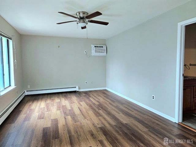 19 Sheffield Court, East Brunswick, NJ 08816