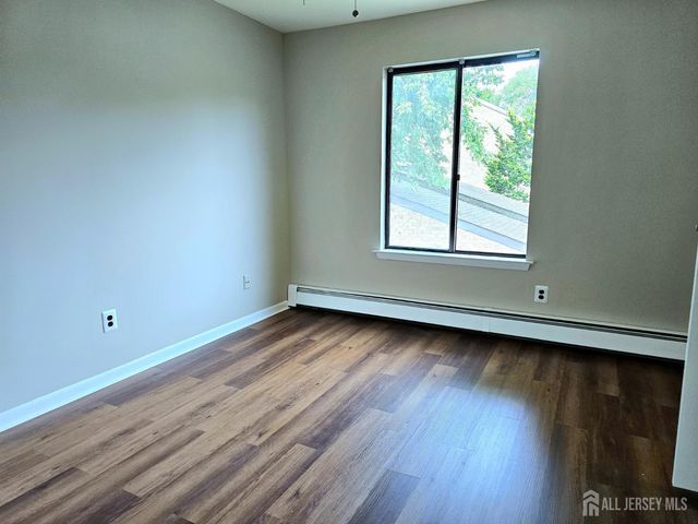 19 Sheffield Court, East Brunswick, NJ 08816