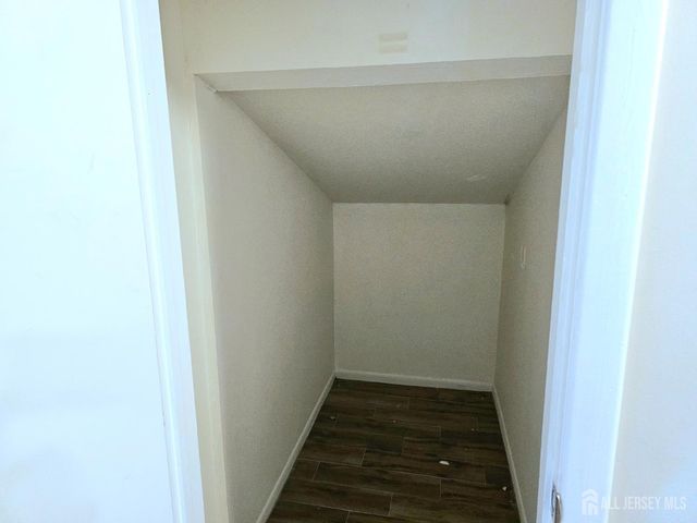 19 Sheffield Court, East Brunswick, NJ 08816