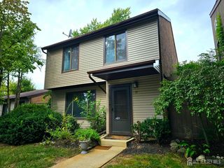 19 Sheffield Court, East Brunswick, NJ 08816