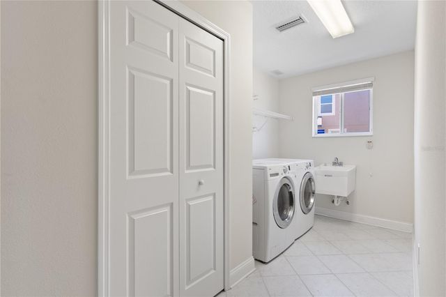 16637 ASHTON GREEN DRIVE, Lutz, FL 33558