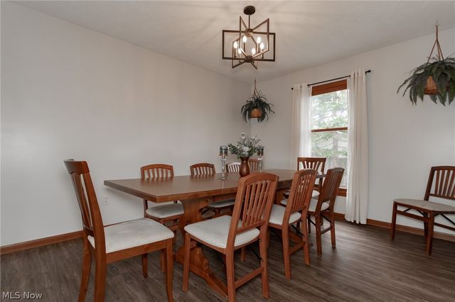 5459 Oak Ridge Drive, Willoughby, OH 44094